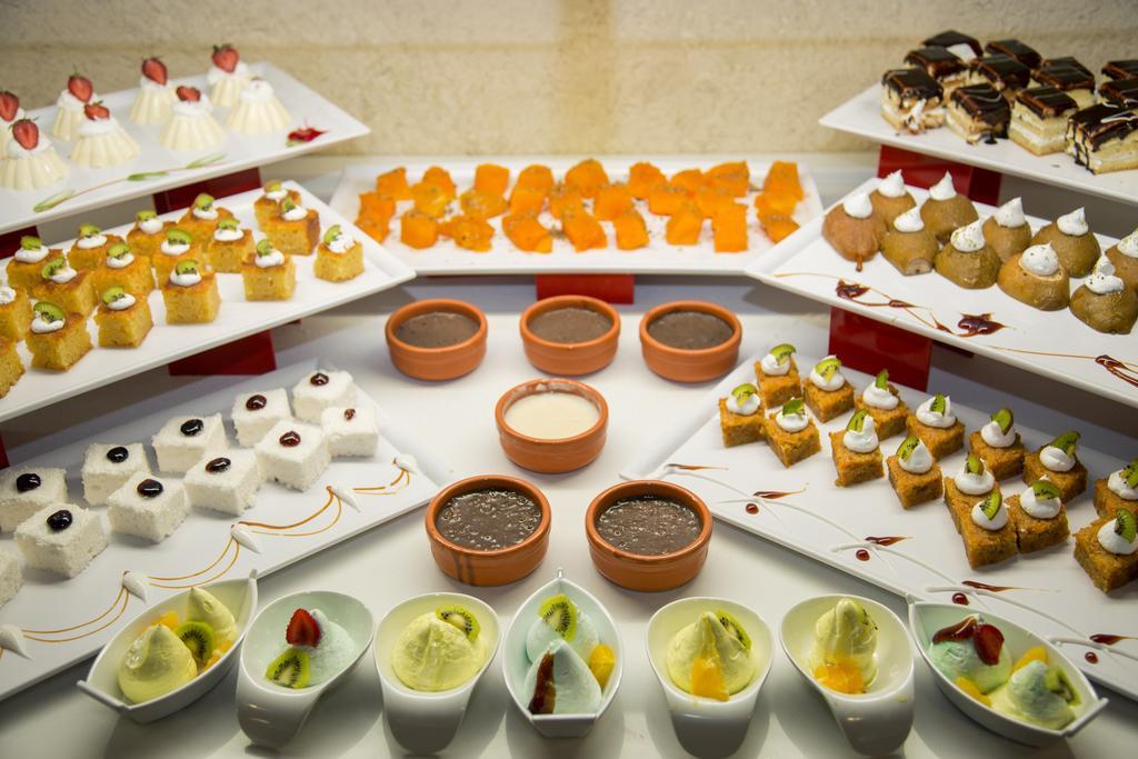 Iko Melisa Garden Hotel Antalya Bagian luar foto